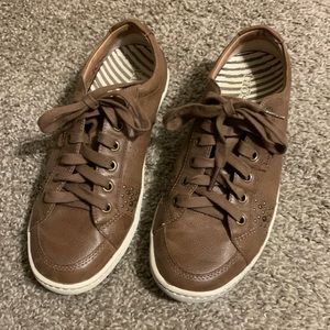 Taos Freedom leather studded sneakers